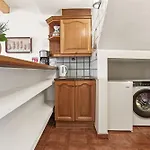 28 Maria Levy's سان تروبيه